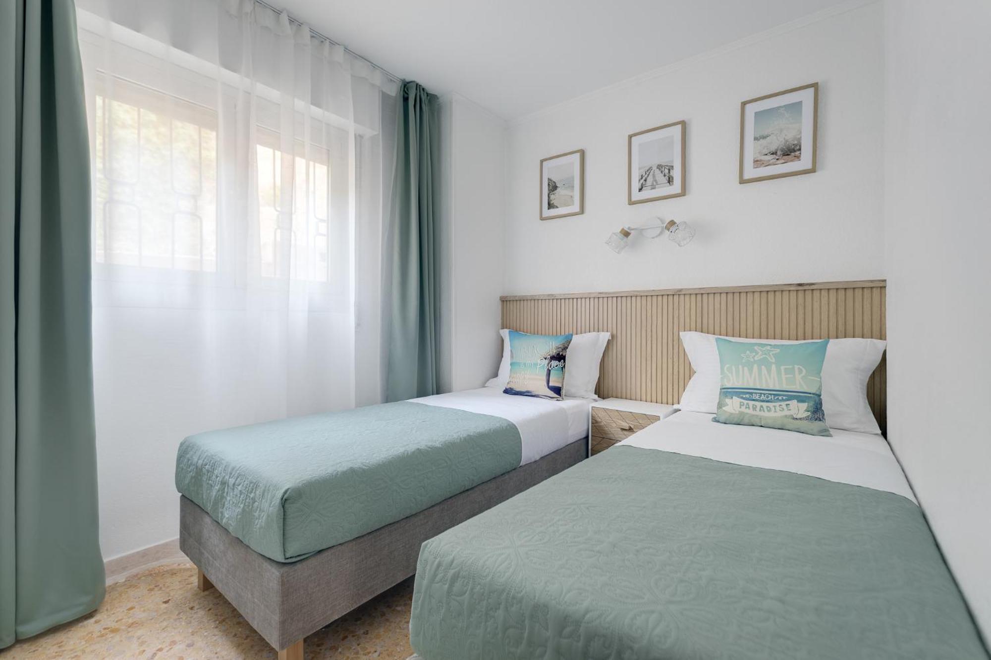 Europa Club Apartment, La Cala De Finestrat, Benidorm, Next To The Beach, Ground Floor, Air Cond Eksteriør bilde